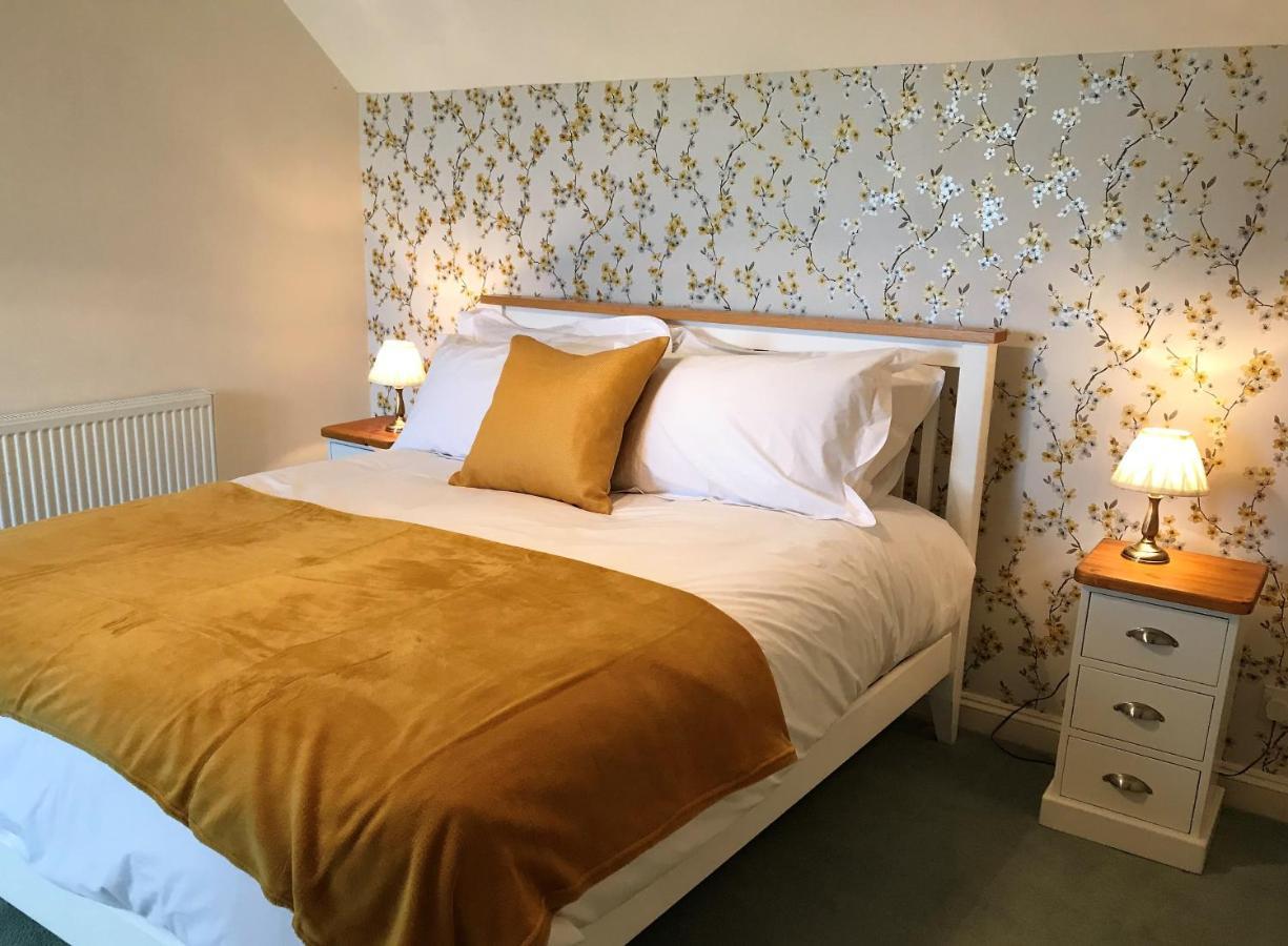 Bransford Farm Fishery & B & B Экстерьер фото