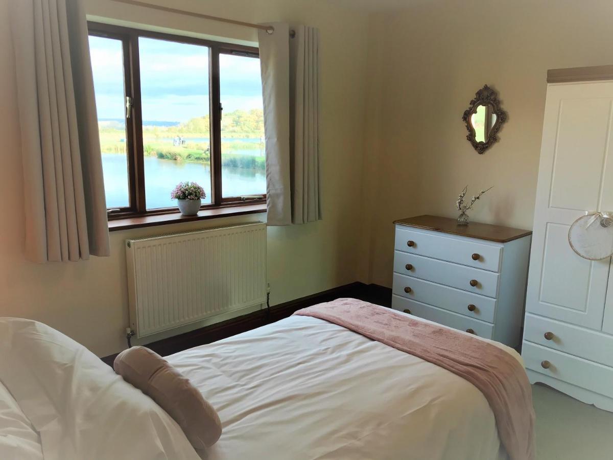Bransford Farm Fishery & B & B Экстерьер фото